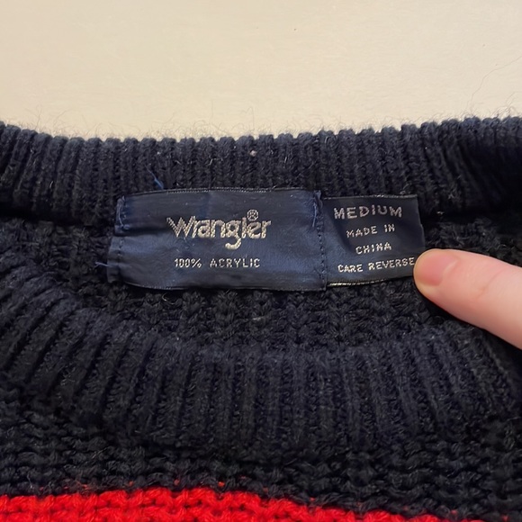 *NOT FOR SALE* RAINBOW GRANDPA SWEATER *WRANGLER* - Picture 3 of 3